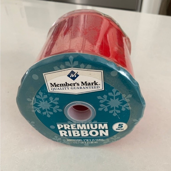 Red Premium Ribbon - Picture 4 of 5